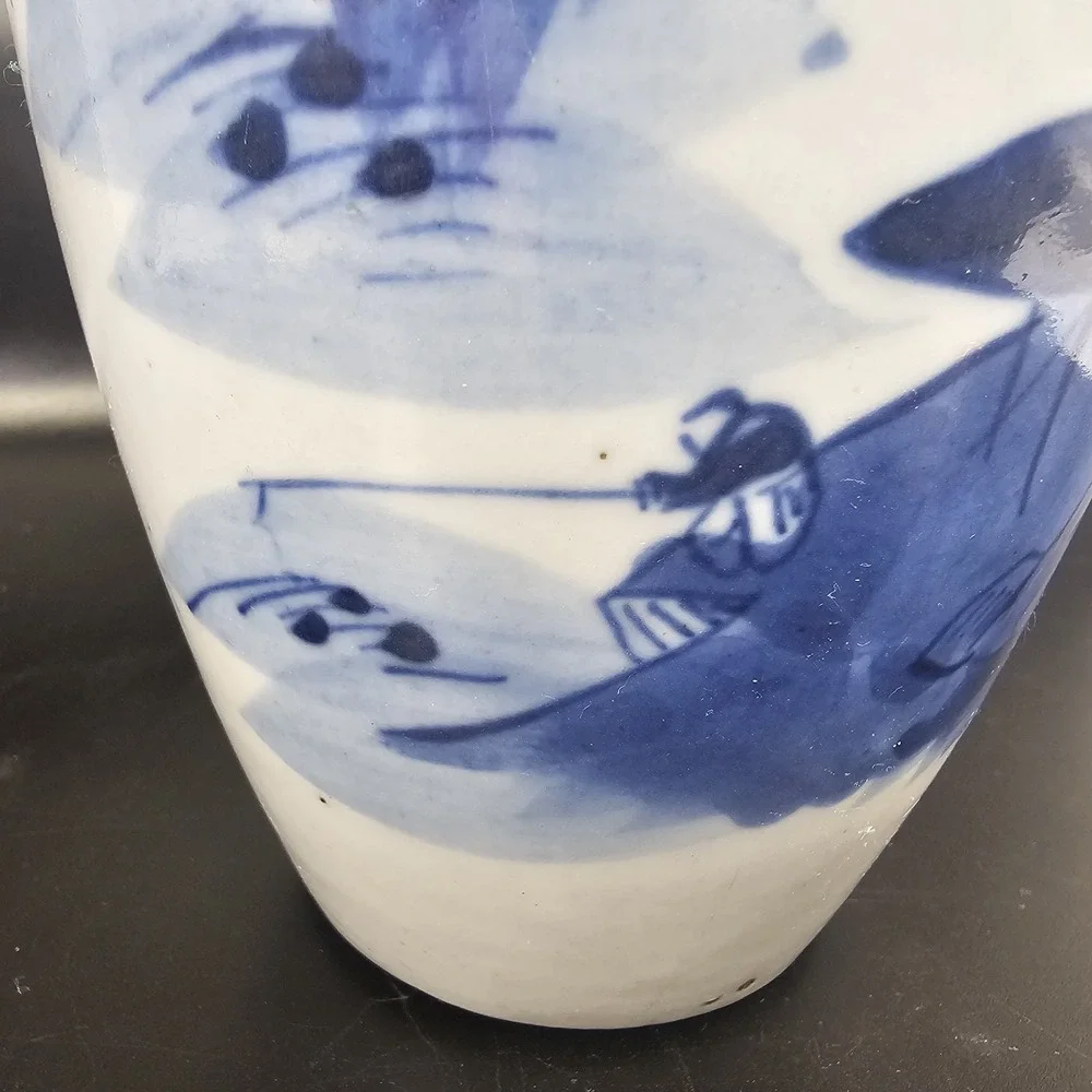 19th Century Japanese blue white vase hand painted decorative